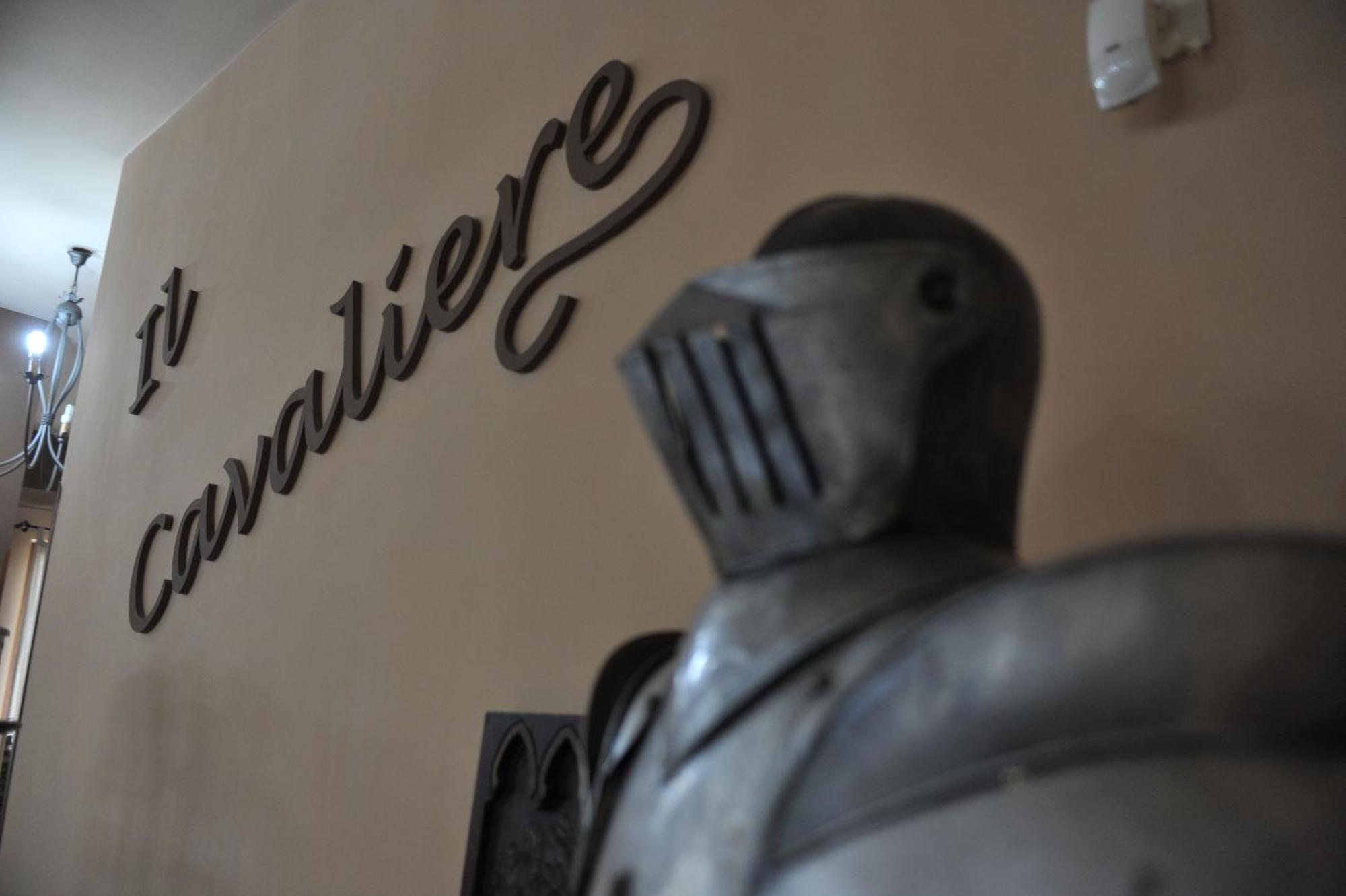 Hotel Il Cavaliere Sarno Buitenkant foto